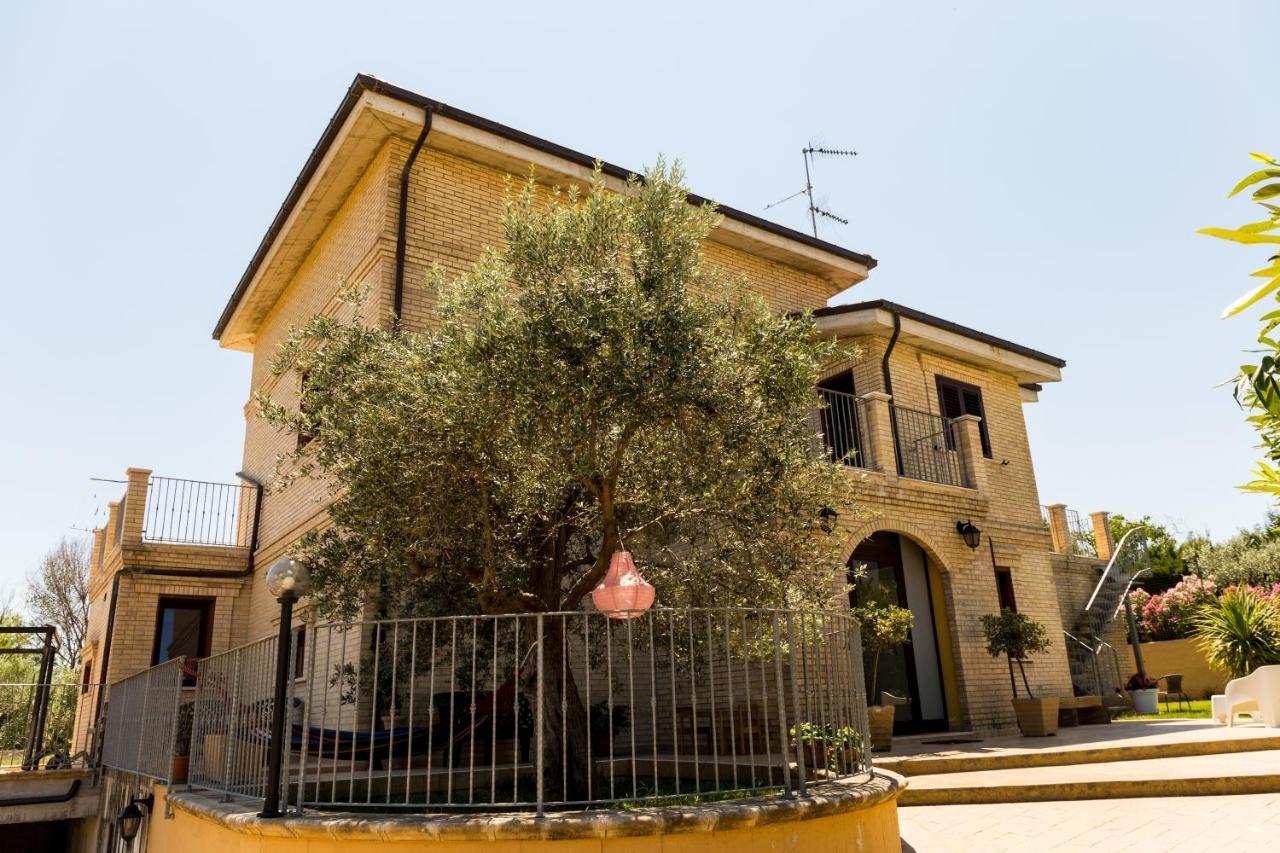 Villa Saraceni Васто Екстер'єр фото